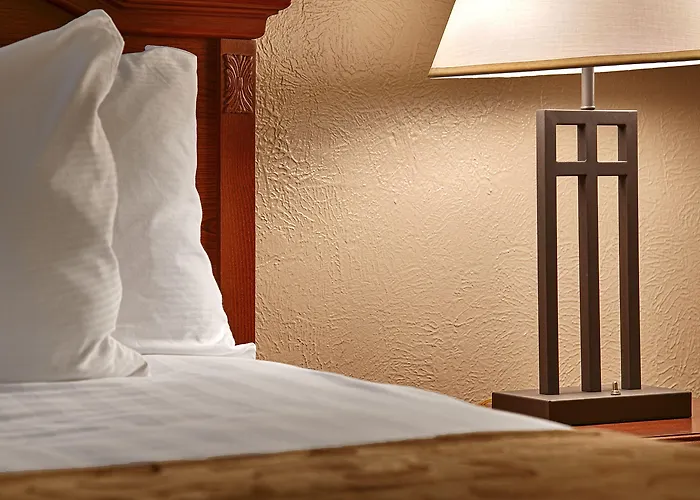 Western Prescottonian Hotel 3*